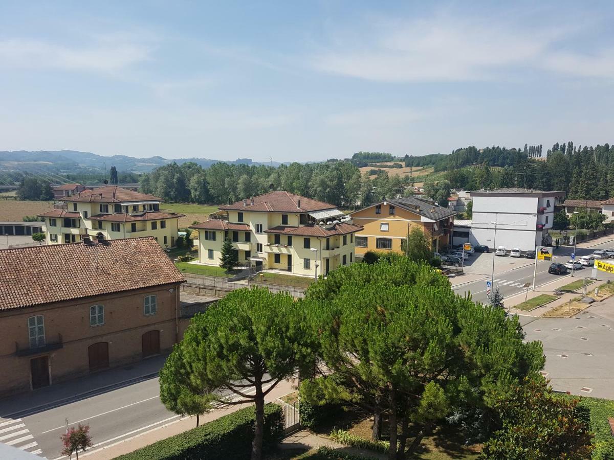 Appartamento Panoramico Ніцца-Монферрато Екстер'єр фото